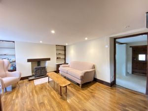 Living Room- click for photo gallery